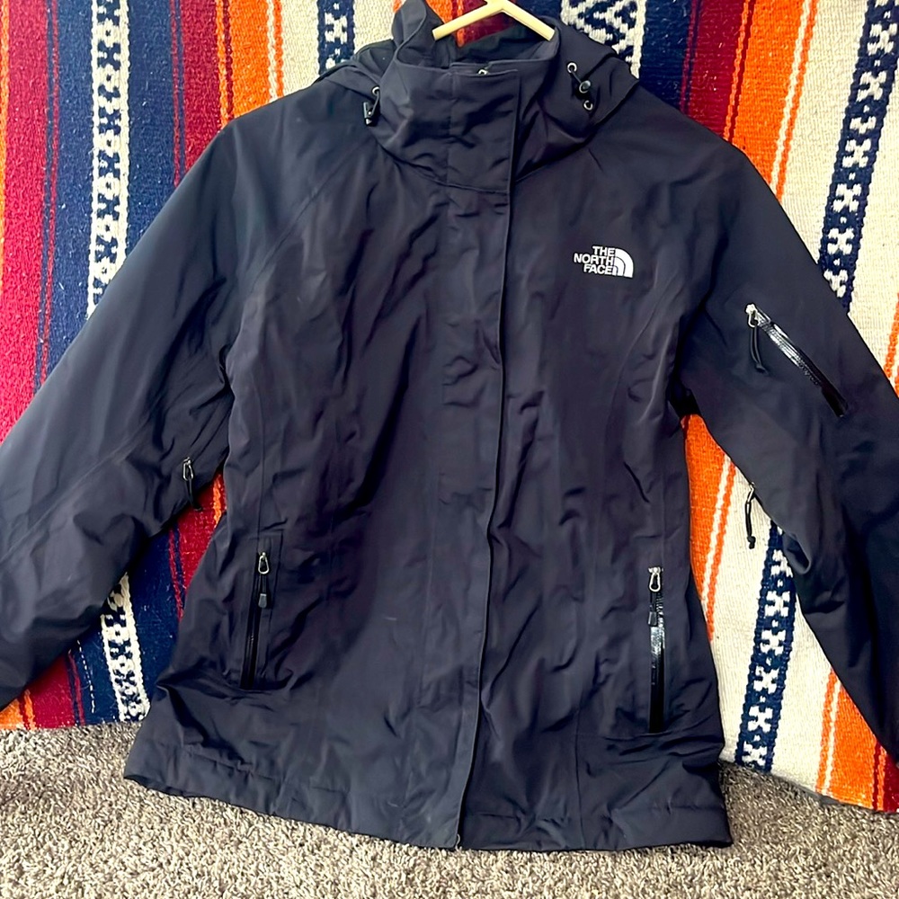 Women’s Small The North Face Jacket Hyvent Black
